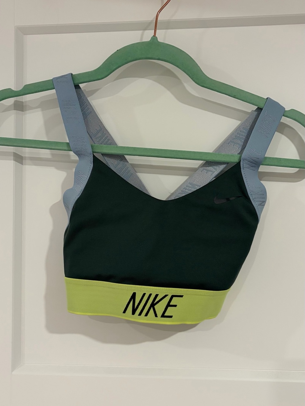 Nike Dri-FIT Colourblock Sports Bra 💚💛